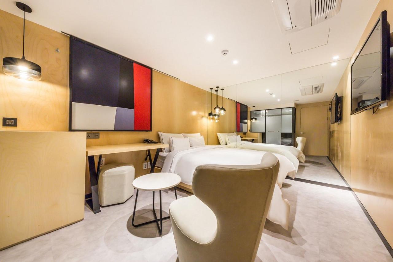 Forestar Hotel Sinchon Seoul Eksteriør bilde